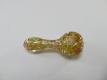 Load image into Gallery viewer, Rasta Speckled Hand Pipe
