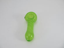Load image into Gallery viewer, Green Swirl Hand Pipe