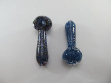 Load image into Gallery viewer, Blue or Black Speckled Hand Pipe