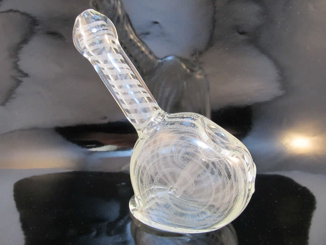 Glow-in-the-dark Glass Bubbler