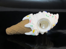 Load image into Gallery viewer, Ice Cream Cone silicone pipe
